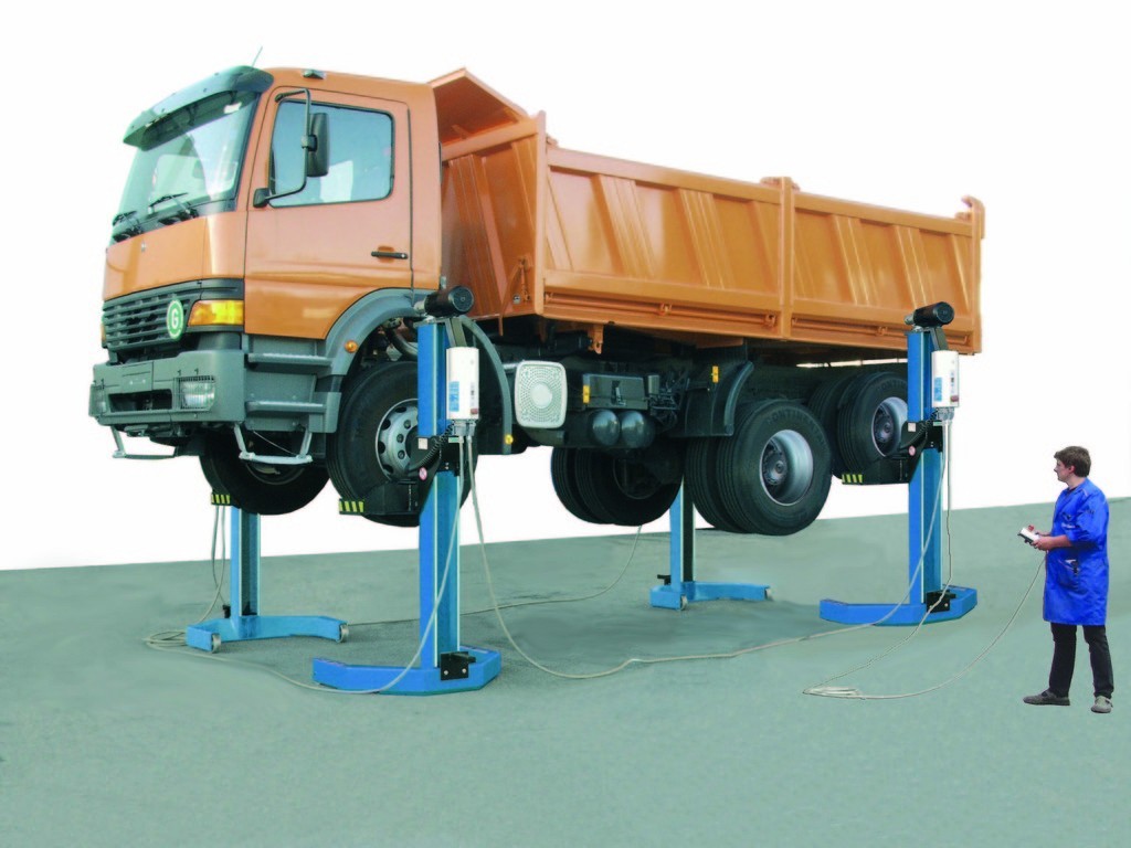 Оборудование  для  ТО и ТР грузовых автомобилей